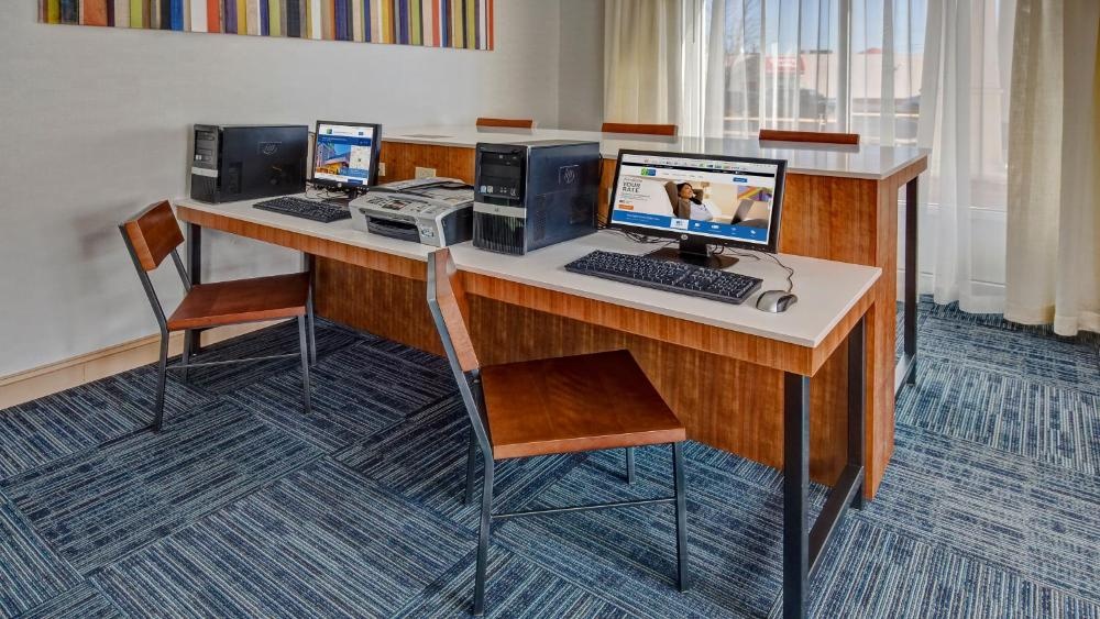 Holiday Inn Express Hotel & Suites London